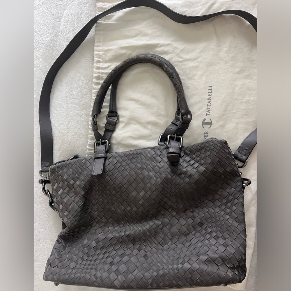 LIKE NEW Jennifer Tattanelli Leather Handbag